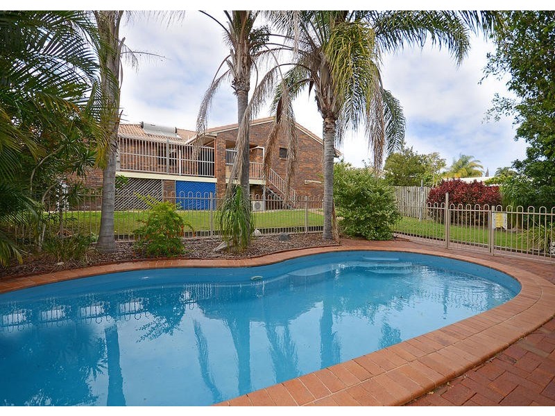 49 Jensen Dr, Urraween QLD 4655