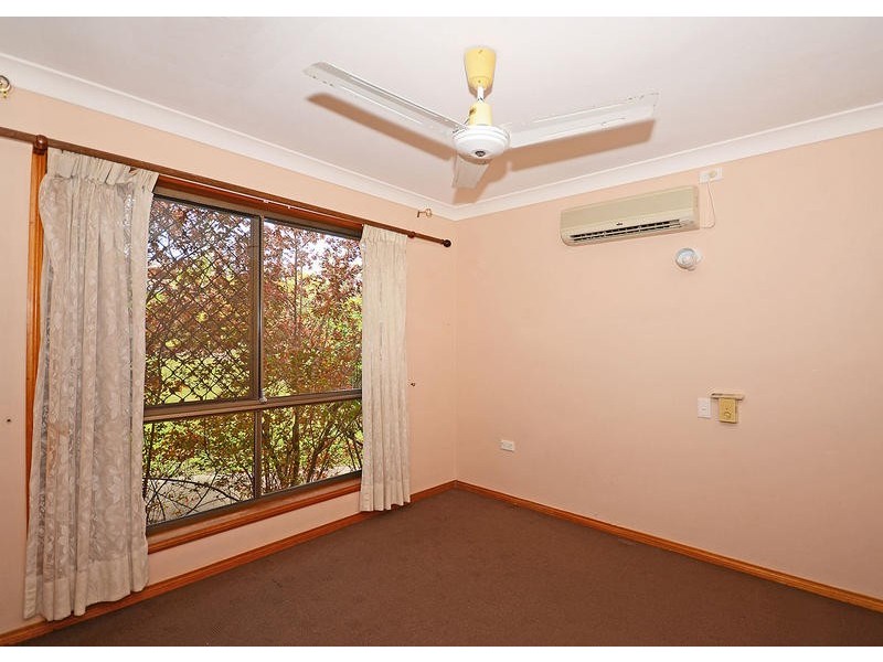 49 Jensen Dr, Urraween QLD 4655