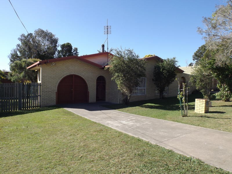 366 Boat Harbour Dr, Scarness QLD 4655