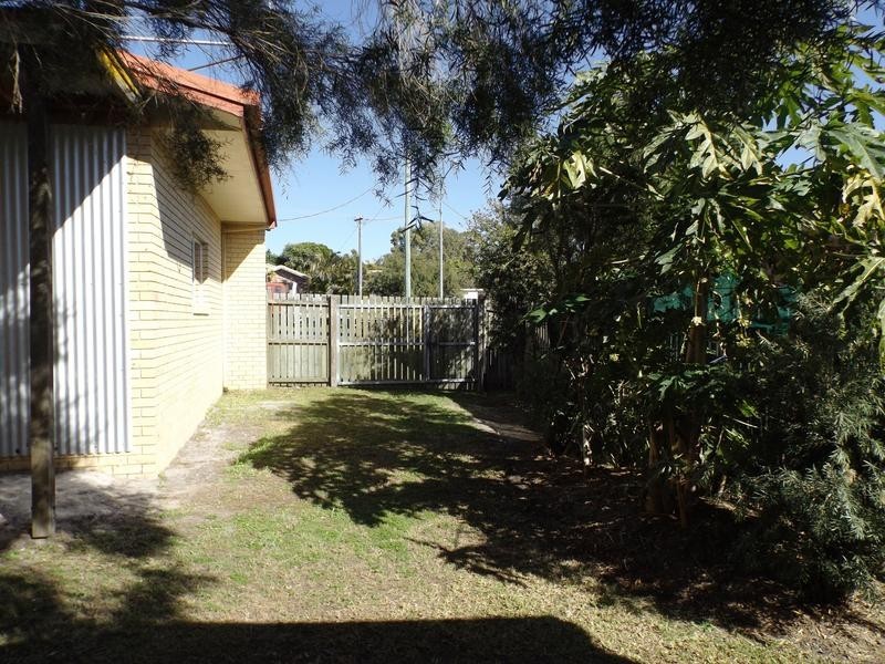 366 Boat Harbour Dr, Scarness QLD 4655