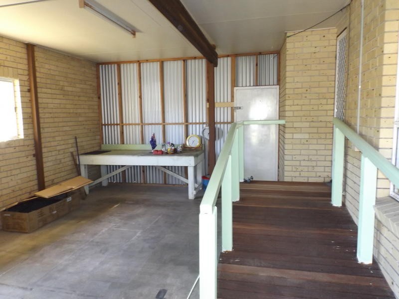 366 Boat Harbour Dr, Scarness QLD 4655