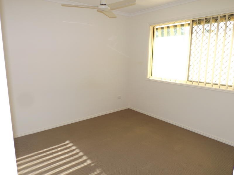 38 Moonstone Dr, Urangan QLD 4655