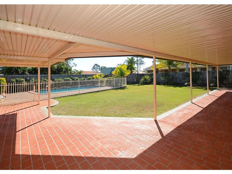 25 Ibis Blvd, Eli Waters QLD 4655