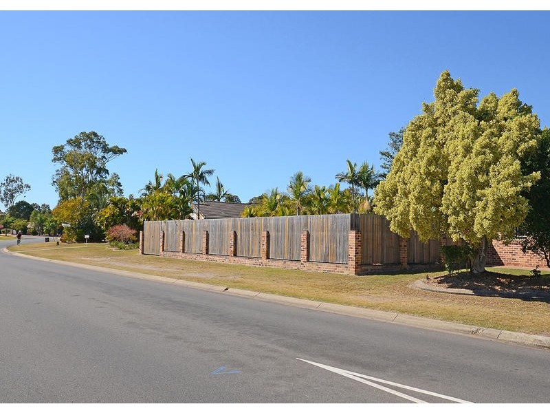 25 Ibis Blvd, Eli Waters QLD 4655