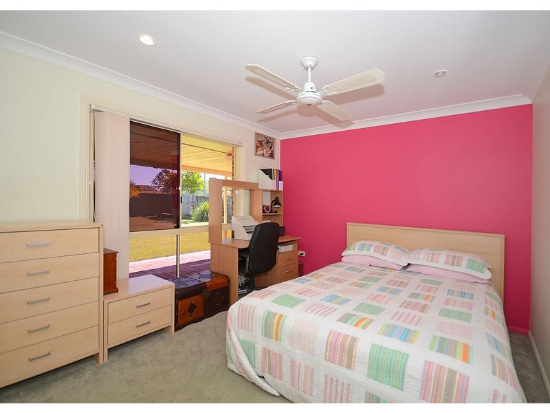 25 Ibis Blvd, Eli Waters QLD 4655