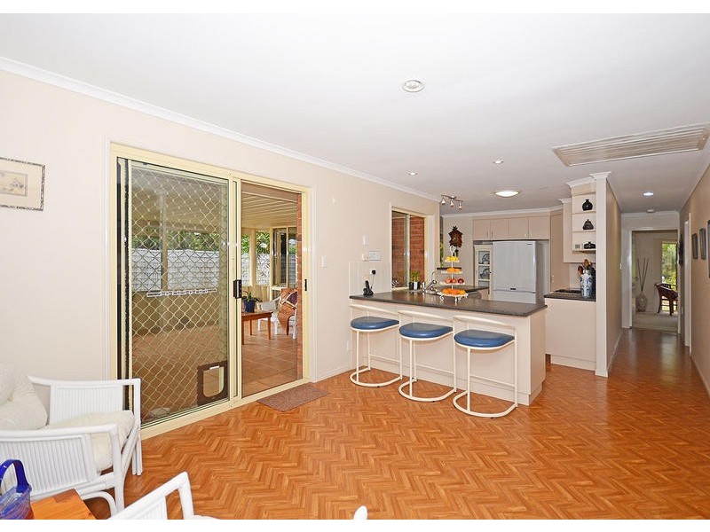 23 Corser St, Point Vernon QLD 4655