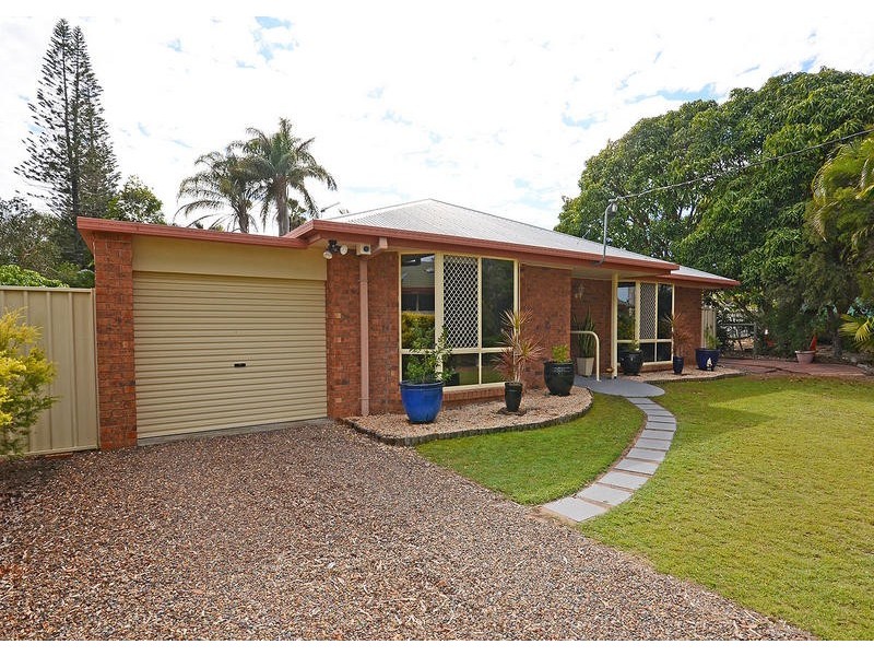 23 Corser St, Point Vernon QLD 4655