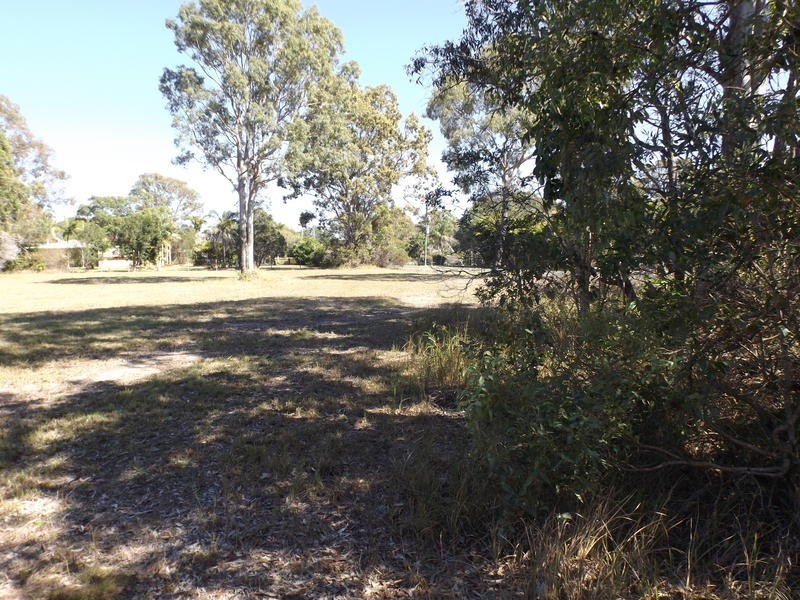 69 Swan Dr, Booral QLD 4655