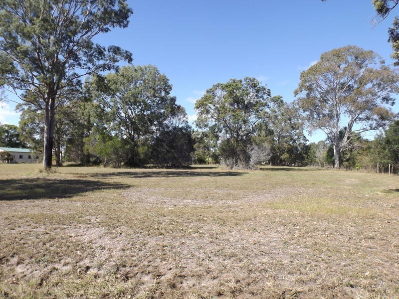 69 Swan Dr, Booral QLD 4655