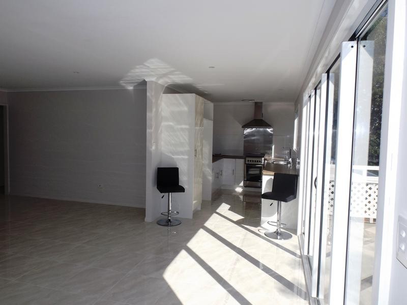 1 Gibbs St, Urangan QLD 4655