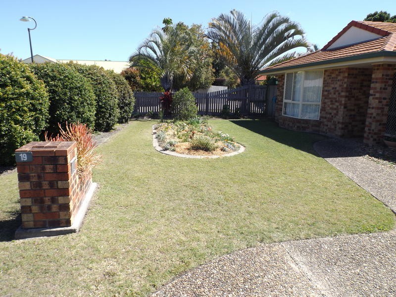 19 Caswell Court, Torquay QLD 4655