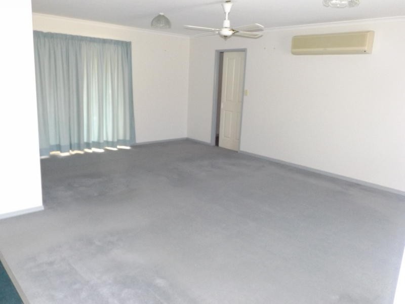 19 Caswell Court, Torquay QLD 4655
