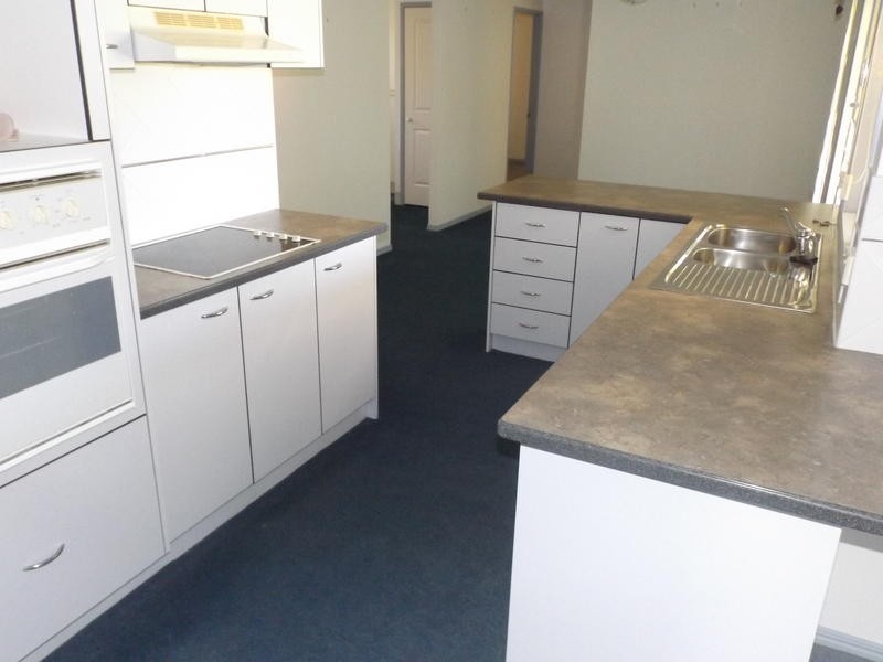 19 Caswell Court, Torquay QLD 4655