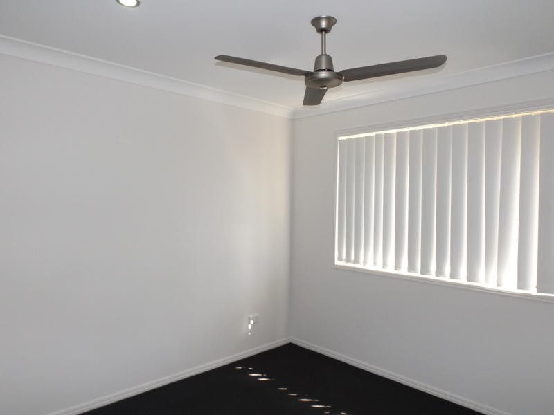 15 Zac Crt, Urraween QLD 4655