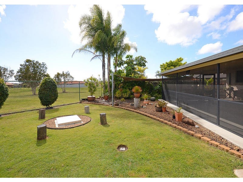 23 Pialba Downs Drive, Eli Waters QLD 4655