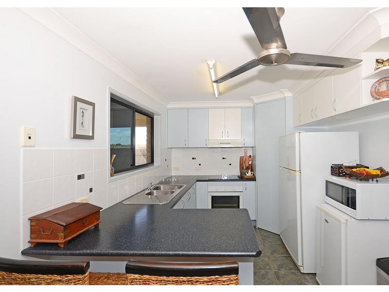 23 Pialba Downs Drive, Eli Waters QLD 4655