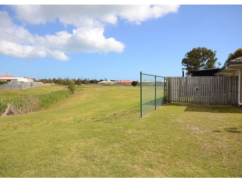 23 Pialba Downs Drive, Eli Waters QLD 4655