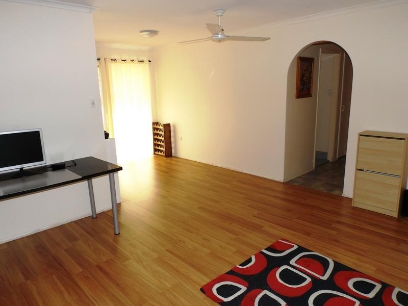 22 Shelley St, Scarness QLD 4655