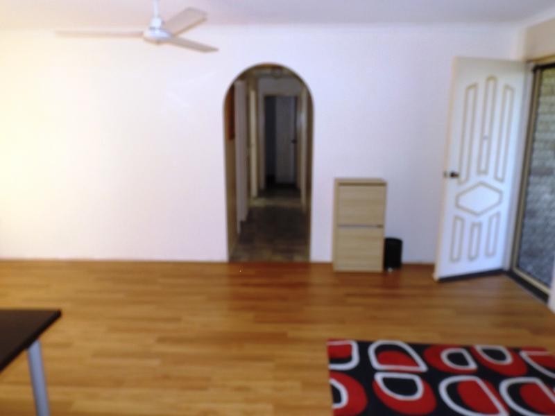 22 Shelley St, Scarness QLD 4655