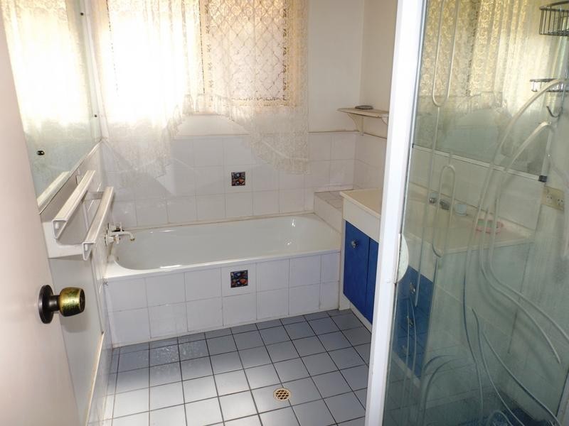 22 Shelley St, Scarness QLD 4655