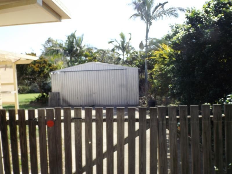 22 Shelley St, Scarness QLD 4655