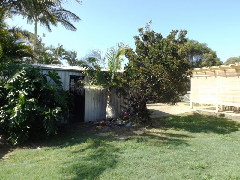 22 Shelley St, Scarness QLD 4655