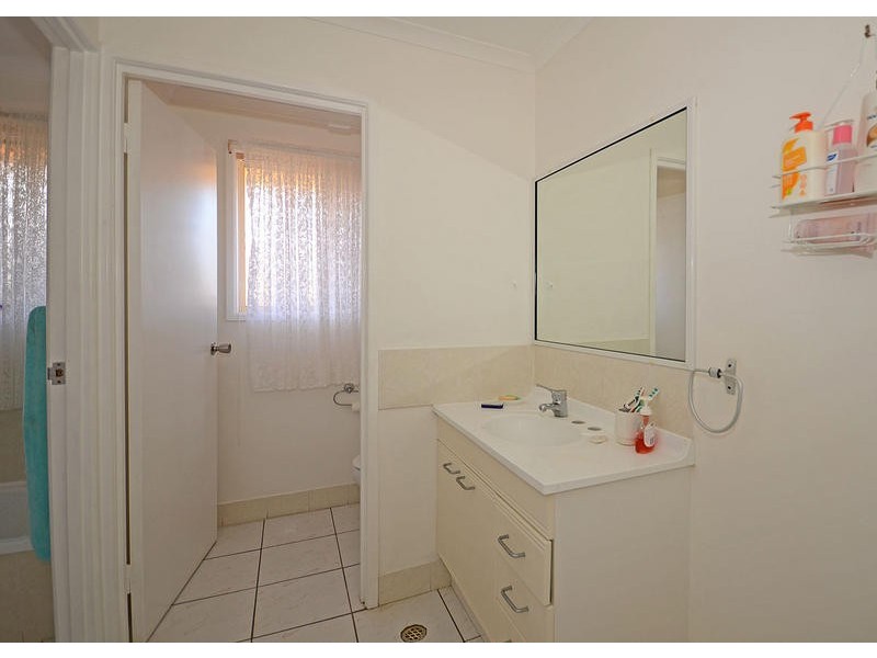 10 Princess Park Ct, Torquay QLD 4655