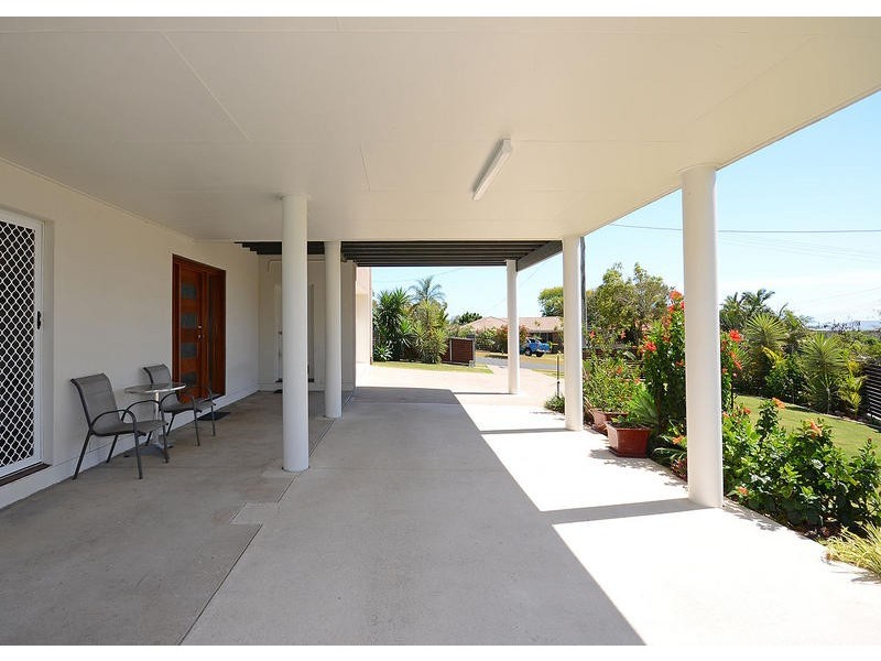 28 Jacobsen Outlook, Urraween QLD 4655