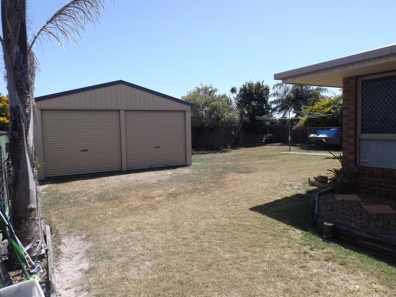 30 Bunker Ave, Urraween QLD 4655