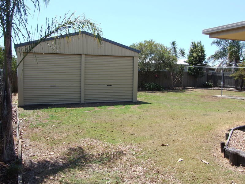 30 Bunker Ave, Urraween QLD 4655