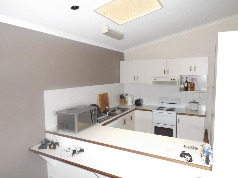 2 / 73 Newhaven St, Pialba QLD 4655