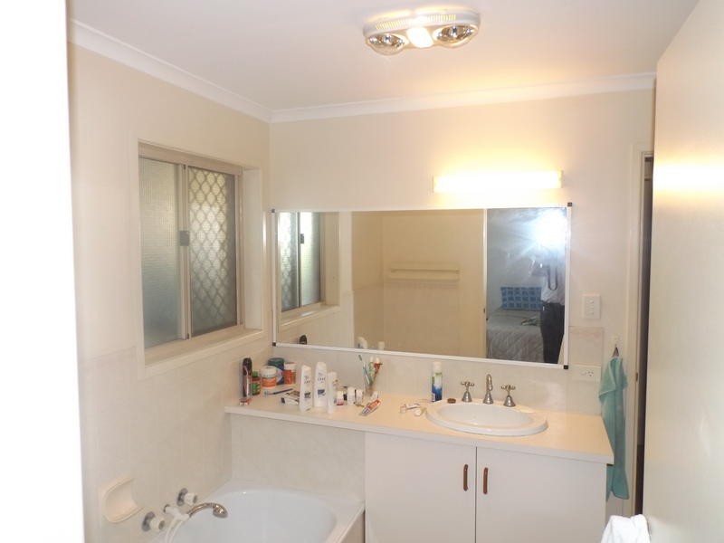 2 / 73 Newhaven St, Pialba QLD 4655