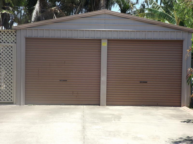133 Elizabeth St, Urangan QLD 4655