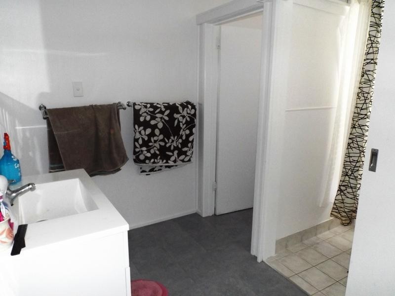 19 Hibiscus St, Urangan QLD 4655