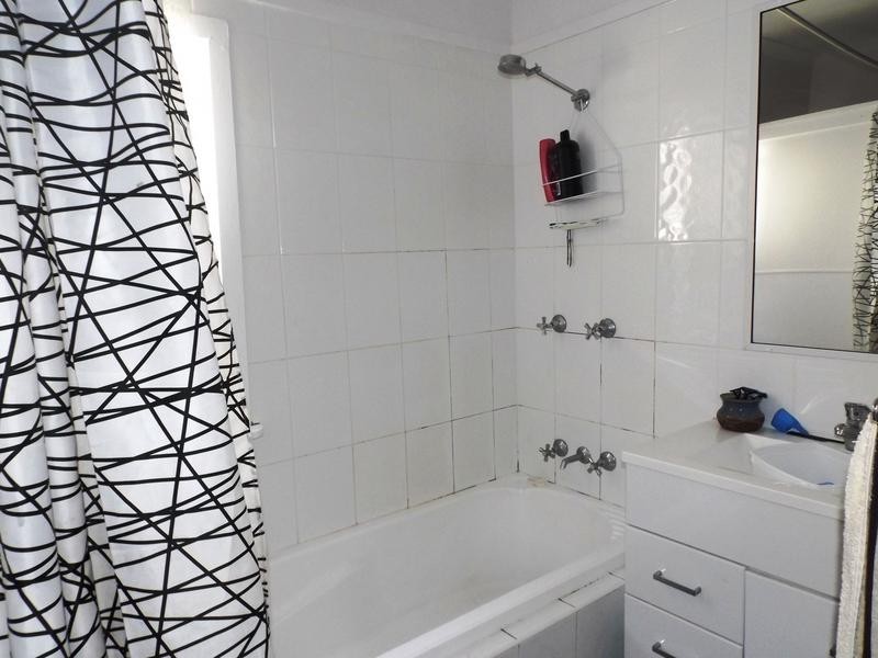 19 Hibiscus St, Urangan QLD 4655