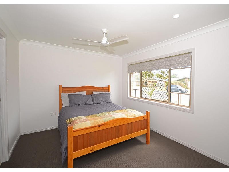 10 Granada Ct, Point Vernon QLD 4655