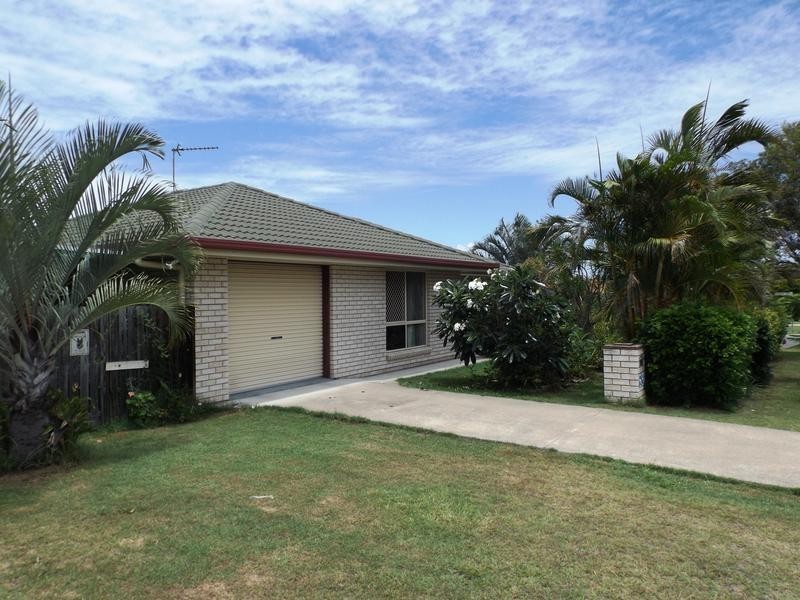 59 Aimee Dr, Urangan QLD 4655