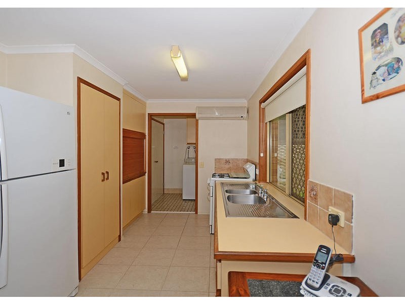 19 Drummond St, Urangan QLD 4655