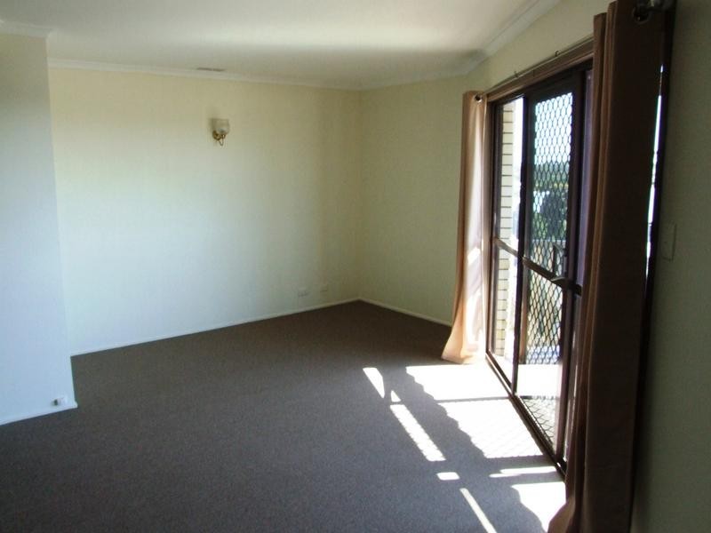 69 Hillcrest Ave, Scarness QLD 4655