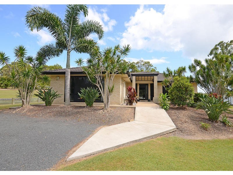 25 Oslove Dr, Booral QLD 4655