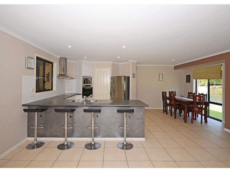 25 Oslove Dr, Booral QLD 4655