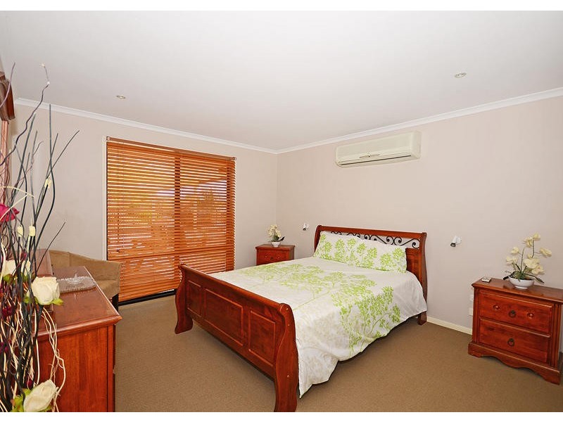 25 Oslove Dr, Booral QLD 4655