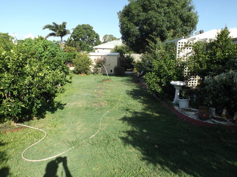 56 Caddy Ave, Urraween QLD 4655