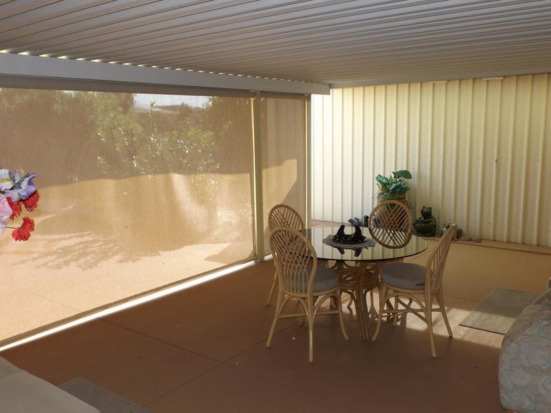 56 Caddy Ave, Urraween QLD 4655