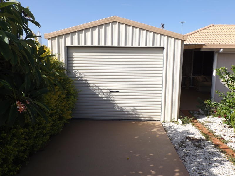 56 Caddy Ave, Urraween QLD 4655