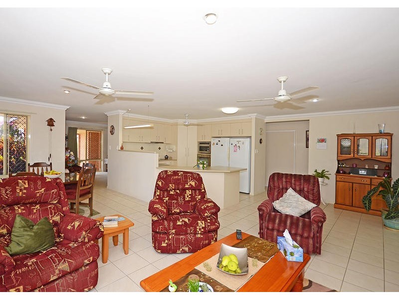 12 Lockerbie Ct, Kawungan QLD 4655