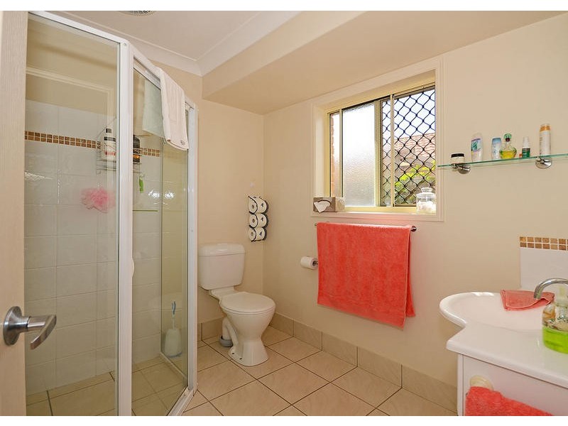 12 Lockerbie Ct, Kawungan QLD 4655