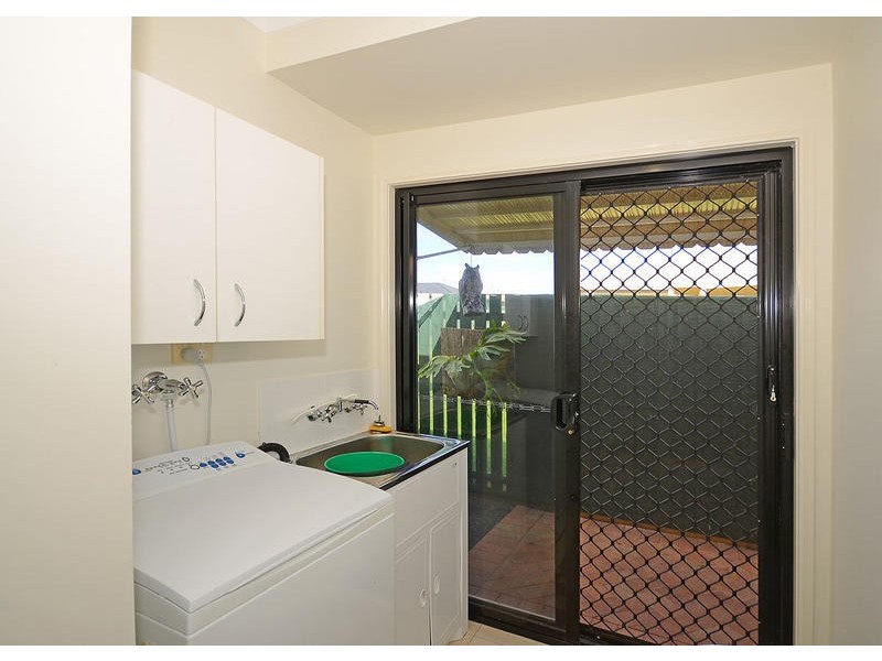 5 Bayridge Heights Dr, Nikenbah QLD 4655