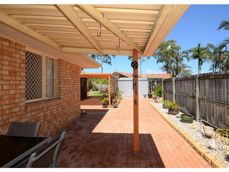 1 Wattlebird Lane, Eli Waters QLD 4655