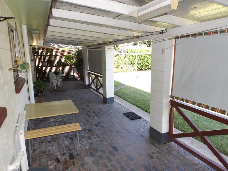 21 Cooloola Cres, Urangan QLD 4655